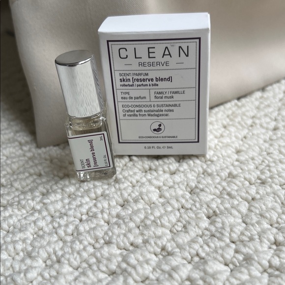 NWB Clean Reserve “Skin” small travel size rollerball perfume. .10 Fl Oz, 3ml - Picture 3 of 4